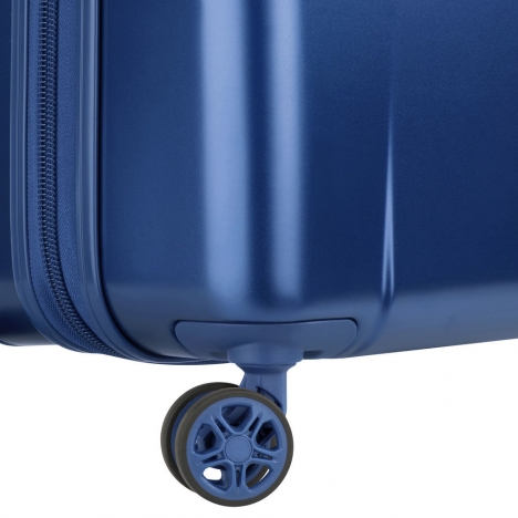 چمدان دلسی - کالکشن کامارتین پلاس-کد207882102-نمای نزدیک ازچرخ های این چمدان