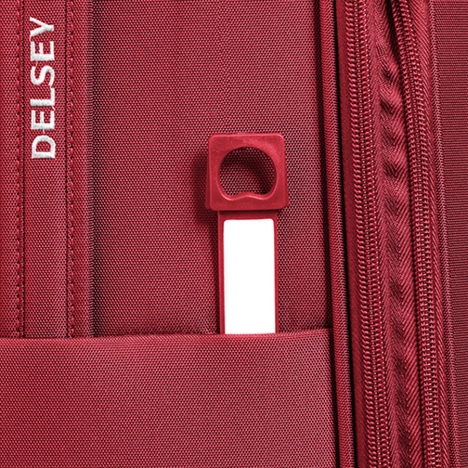 چمدان دلسی مدل 353481104 نمای لوگو از نزدیک