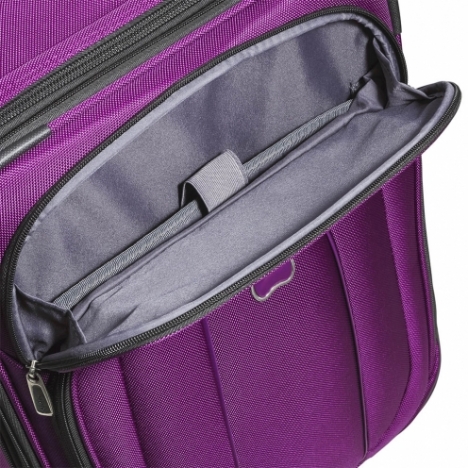 چمدان دلسی مدل هلیوم کروز - 215180008- نمای زیپ جلویی چمدان