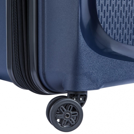 چمدان-دلسی-مدل-belmont-plus-آبی-386182102-نمای-چرخ