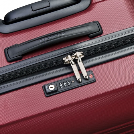 چمدان-دلسی-مدل-segur-قرمز-205880404-نمای-زیپ